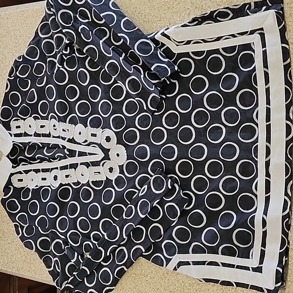 Michael by MK Light Long Sleeve Circle Print Black White Tunic Small - Picture 3 of 11
